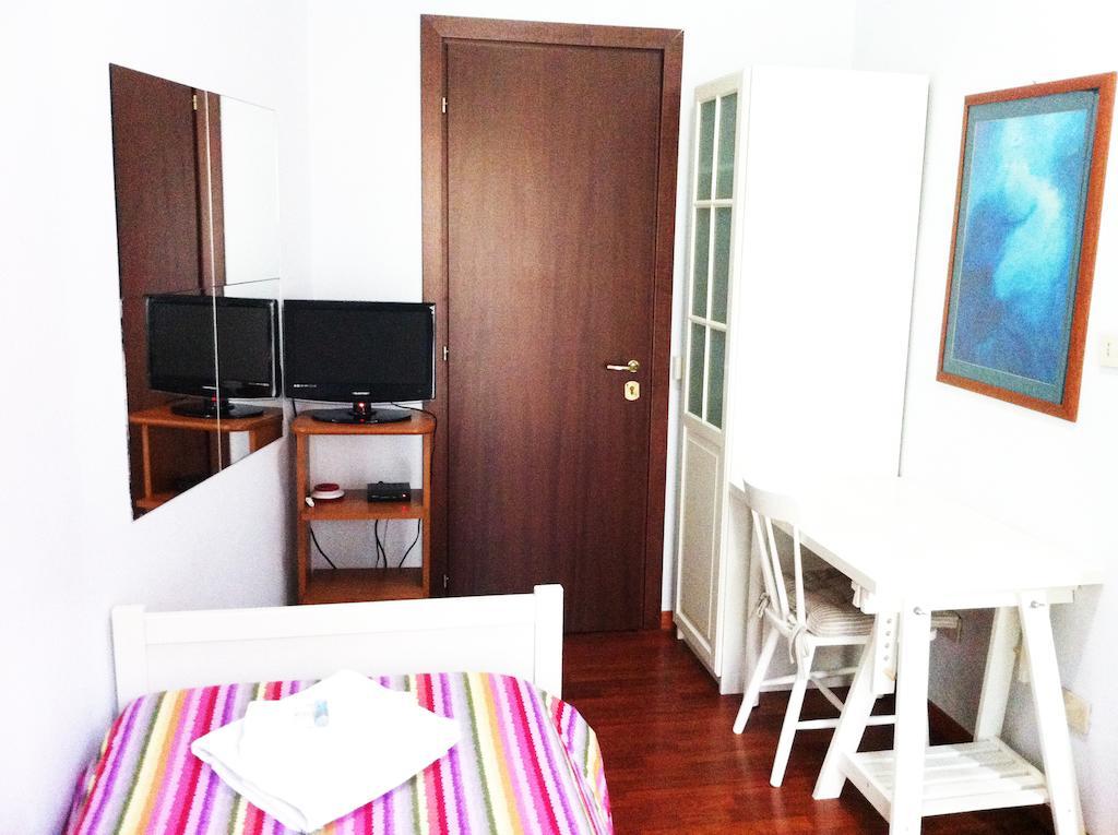 Bed A San Pietro Bed & Breakfast Rome Room photo
